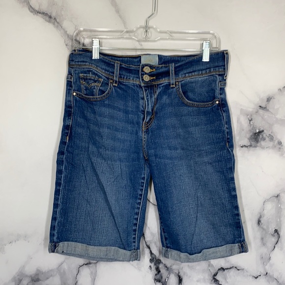 Levi's Pants - LEVIS 515 Bermuda denim jean shorts size 6